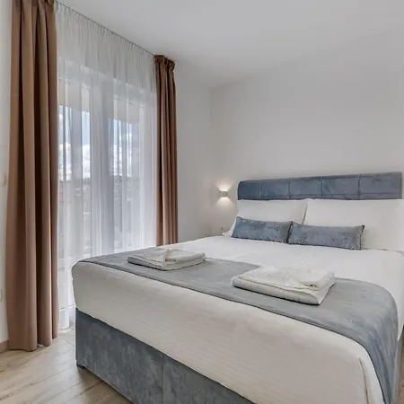 Exclusive - Penthouse With Balcony A6 Apartamento